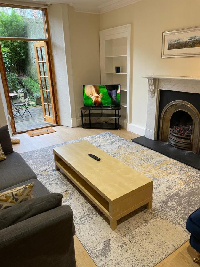 Fantastic Location 10 Mins To Princes Street- 15 To Royal Mile- Main Door-Patio Edinburgh Exteriér fotografie