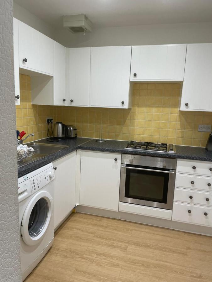 Fantastic Location 10 Mins To Princes Street- 15 To Royal Mile- Main Door-Patio Edinburgh Exteriér fotografie